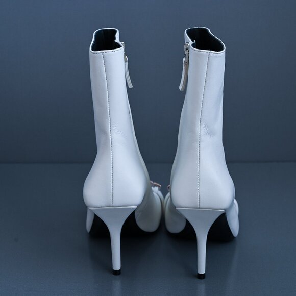 Givenchy White Lamb Leather Ankle Boots 90mm 9/39 - Picture 2 of 14